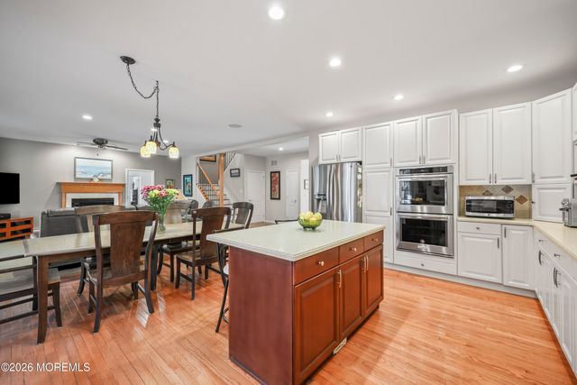 39 Rodeo Drive, West Creek, NJ 08092