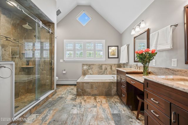 39 Rodeo Drive, West Creek, NJ 08092