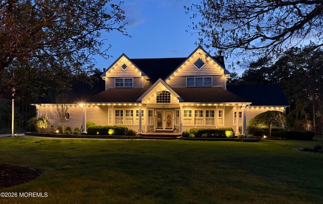 39 Rodeo Drive, West Creek, NJ 08092