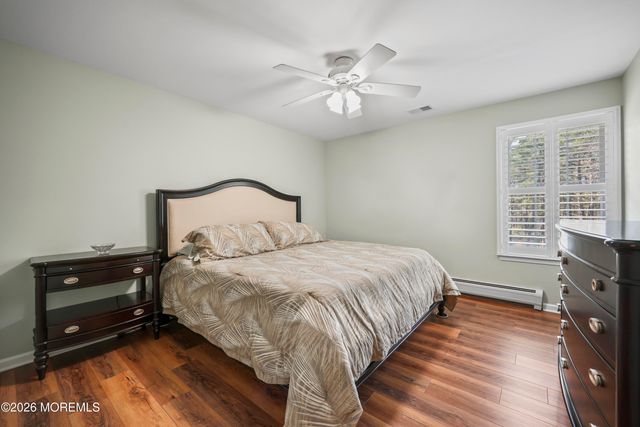 39 Rodeo Drive, West Creek, NJ 08092