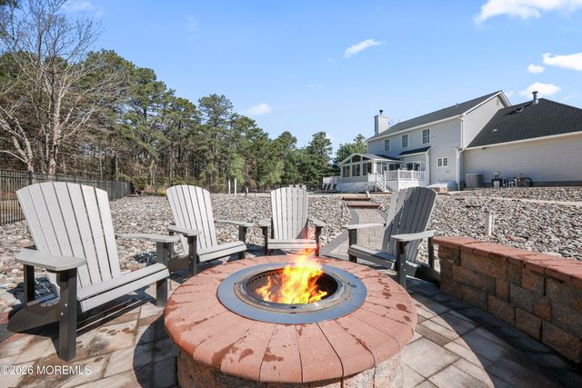 39 Rodeo Drive, West Creek, NJ 08092
