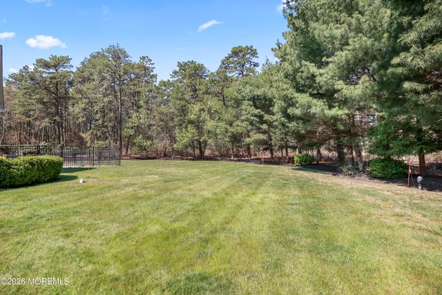 39 Rodeo Drive, West Creek, NJ 08092
