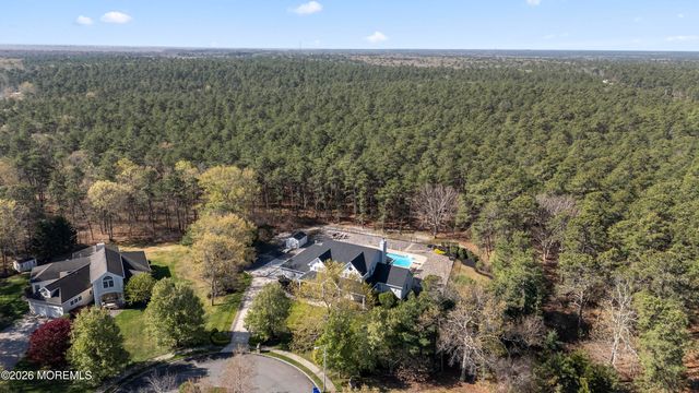 39 Rodeo Drive, West Creek, NJ 08092
