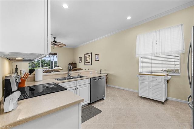 2090 Oxford Ridge CIR, Lehigh Acres, FL 33973