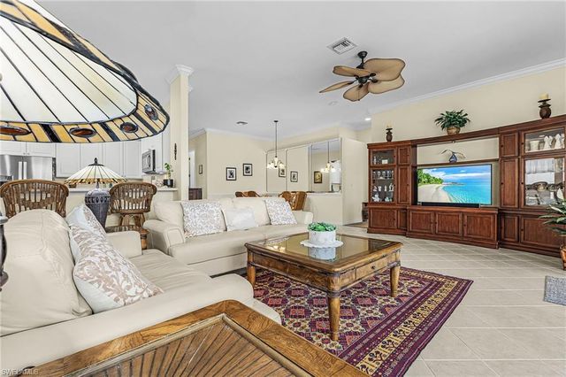 2090 Oxford Ridge CIR, Lehigh Acres, FL 33973