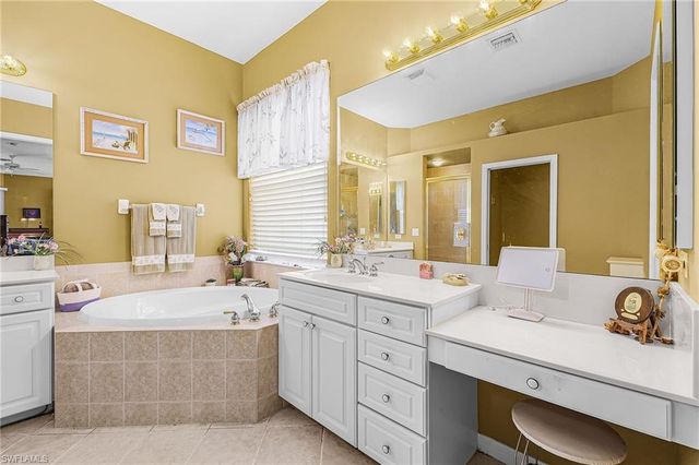 2090 Oxford Ridge CIR, Lehigh Acres, FL 33973