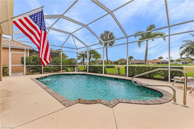 2090 Oxford Ridge CIR, Lehigh Acres, FL 33973