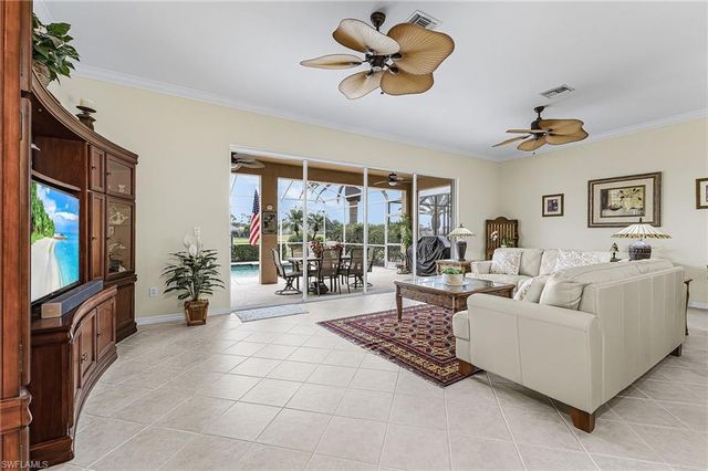 2090 Oxford Ridge CIR, Lehigh Acres, FL 33973