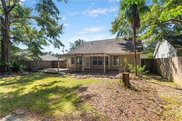 9420 Copperfield Drive N, Mobile, AL 36608