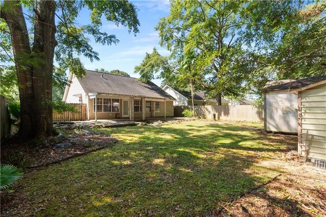9420 Copperfield Drive N, Mobile, AL 36608