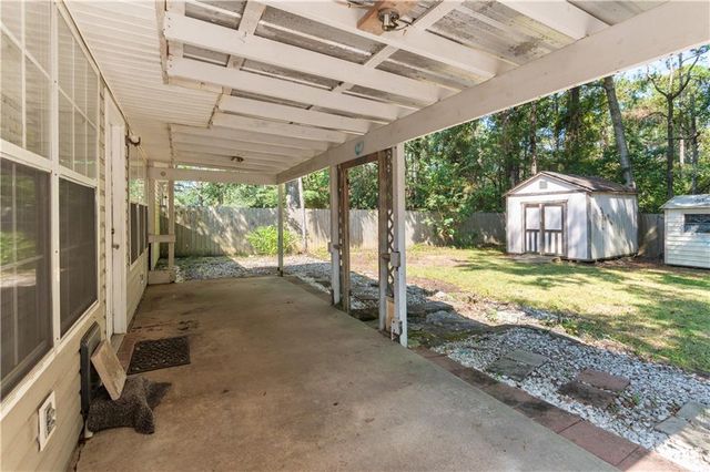 9420 Copperfield Drive N, Mobile, AL 36608