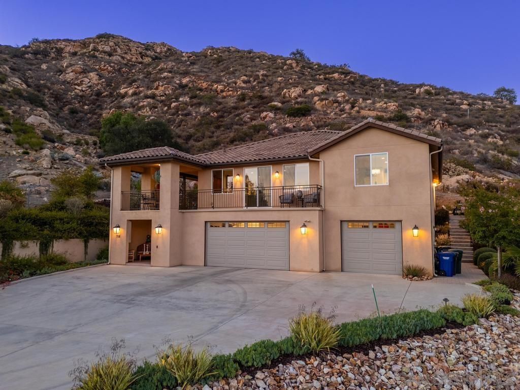 718 Stoneybrae Pl, Escondido, CA 92027 — exterior