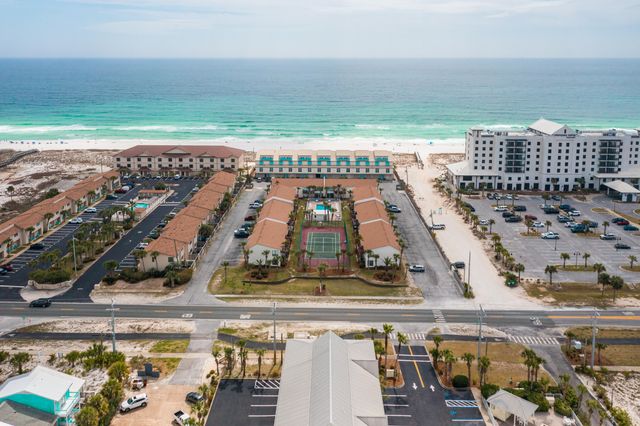 8425 Gulf Boulevard 213, Navarre, FL 32566