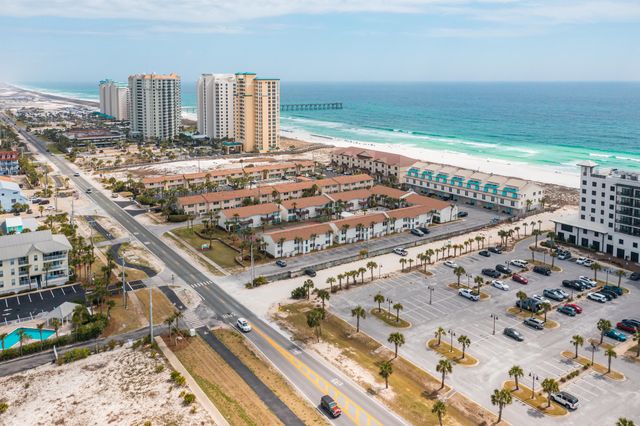 8425 Gulf Boulevard 213, Navarre, FL 32566