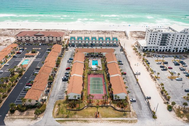 8425 Gulf Boulevard 213, Navarre, FL 32566