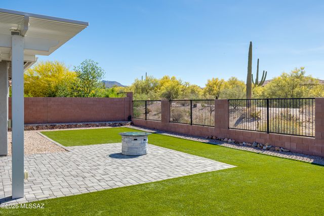 7245 W Secret Bluff Ps, Marana, AZ 85658