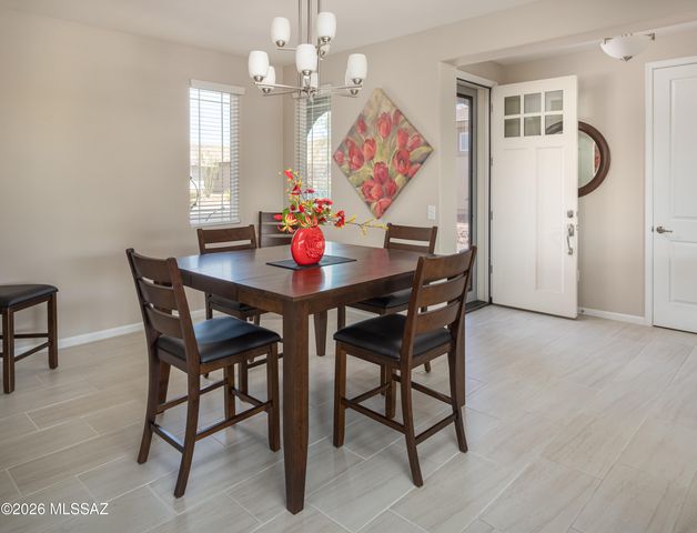 7245 W Secret Bluff Ps, Marana, AZ 85658