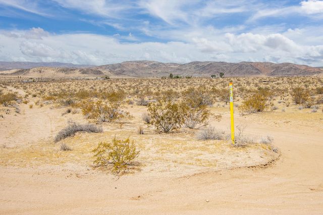 108 Pampa Avenue, 29 Palms, CA 92277