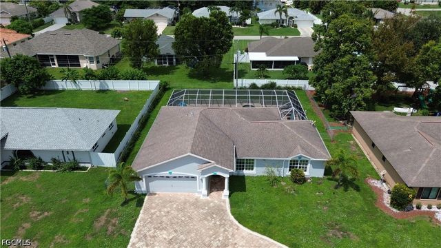 2126 SE 5th CT, Cape Coral, FL 33990
