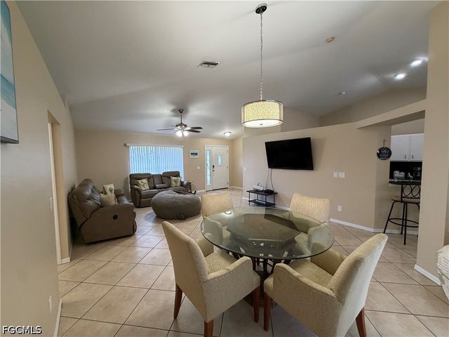 2126 SE 5th CT, Cape Coral, FL 33990