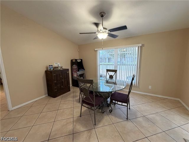 2126 SE 5th CT, Cape Coral, FL 33990
