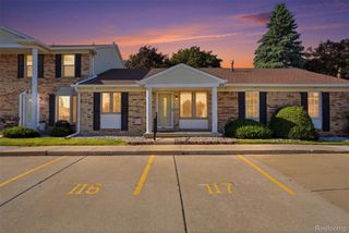 18160 Raleigh Square Drive, Southgate, MI 48195