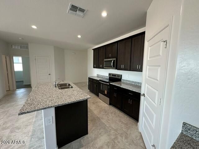 17520 N SALERNO Drive, Maricopa, AZ 85138