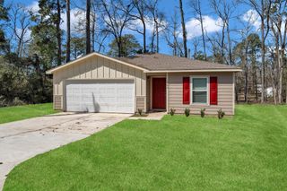 146 Oak Circle, Livingston, TX 77351