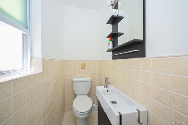 223-14 Kingsbury Avenue, Oakland Gardens, NY 11364