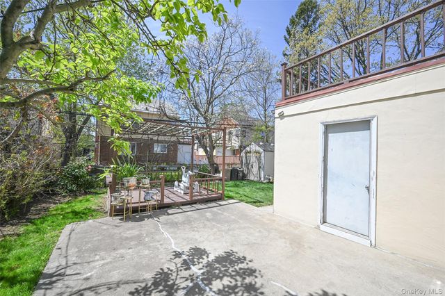 223-14 Kingsbury Avenue, Oakland Gardens, NY 11364