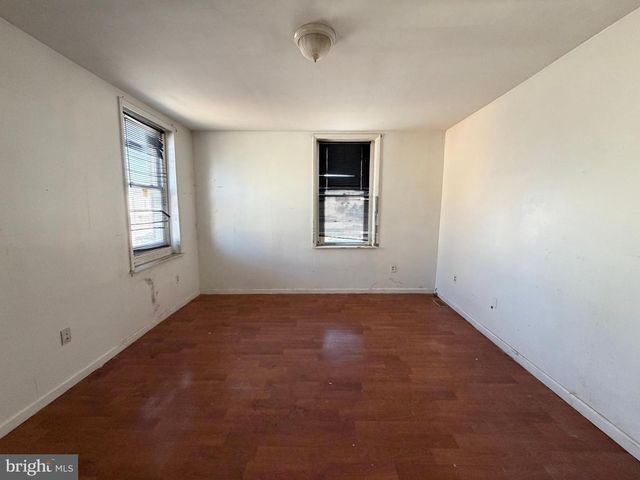 1501 S DOVER ST, Philadelphia, PA 19146