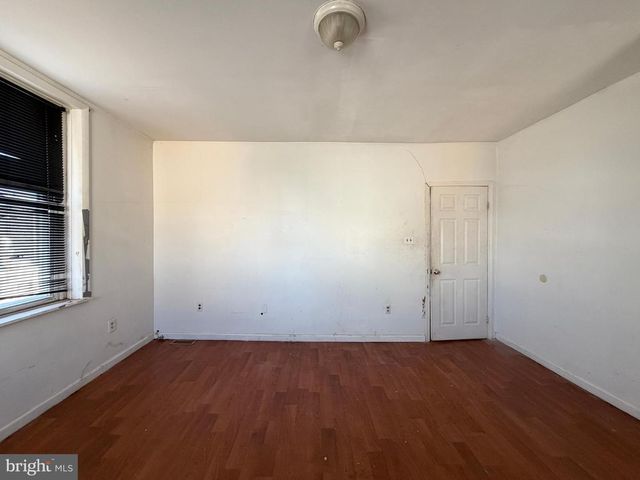 1501 S DOVER ST, Philadelphia, PA 19146