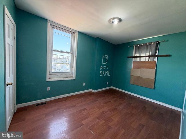 1501 S DOVER ST, Philadelphia, PA 19146