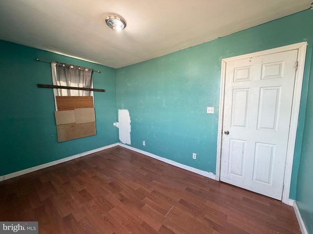 1501 S DOVER ST, Philadelphia, PA 19146