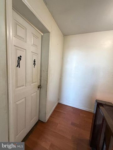 1501 S DOVER ST, Philadelphia, PA 19146