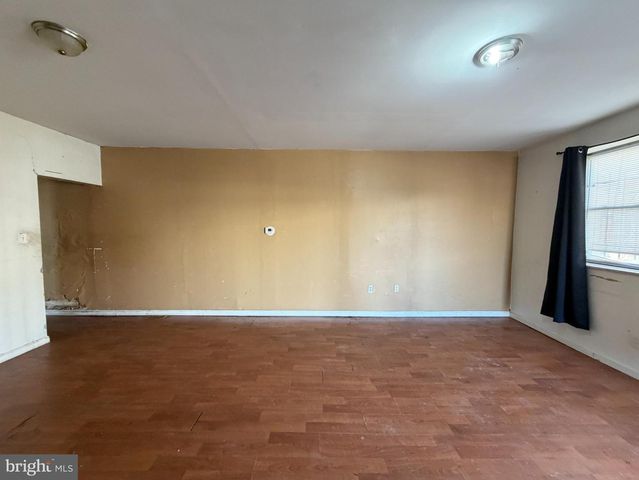 1501 S DOVER ST, Philadelphia, PA 19146