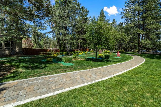 18575 SW Century Drive # 660, Bend, OR 97702