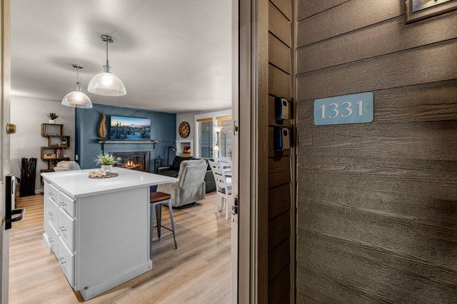 18575 SW Century Drive # 660, Bend, OR 97702