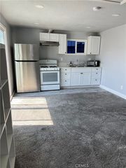 7068 Calvin Avenue, Reseda, CA 91335