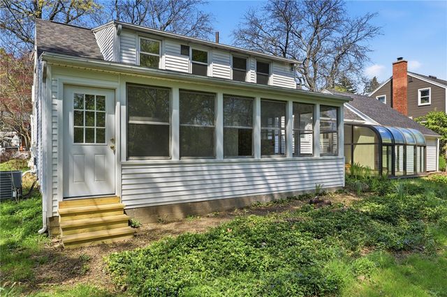 2632 Oakview Drive, Irondequoit, NY 14617