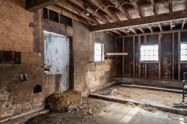 163 Prospect St Ext, Westfield, MA 01085