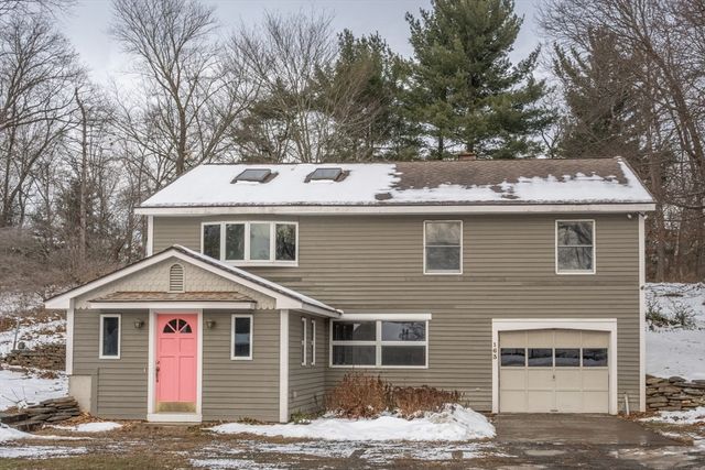 163 Prospect St Ext, Westfield, MA 01085