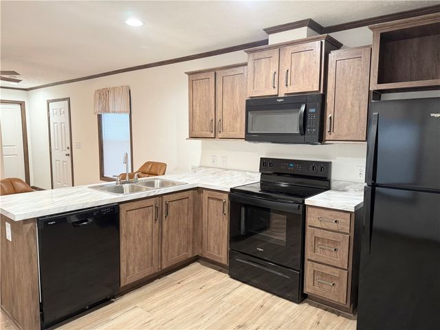 21 Tyler Avenue, Seneca Falls, NY 13148