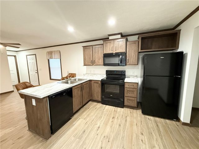 21 Tyler Avenue, Seneca Falls, NY 13148