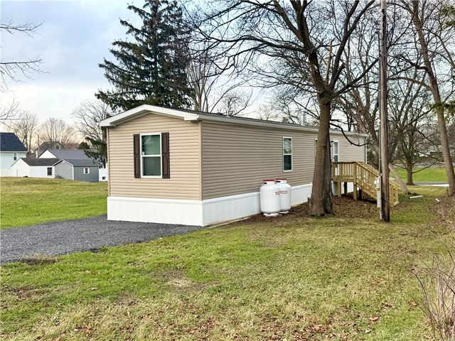 21 Tyler Avenue, Seneca Falls, NY 13148