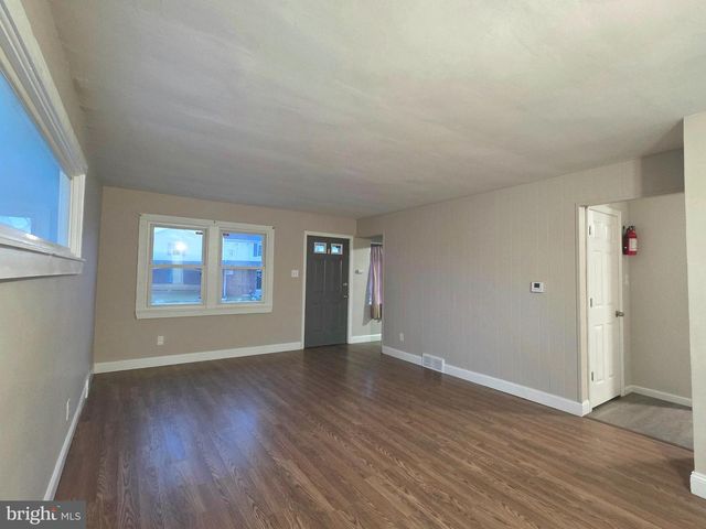 242 BELMONT AVE, Bridgeton, NJ 08302