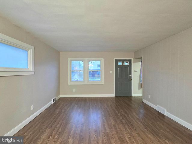 242 BELMONT AVE, Bridgeton, NJ 08302