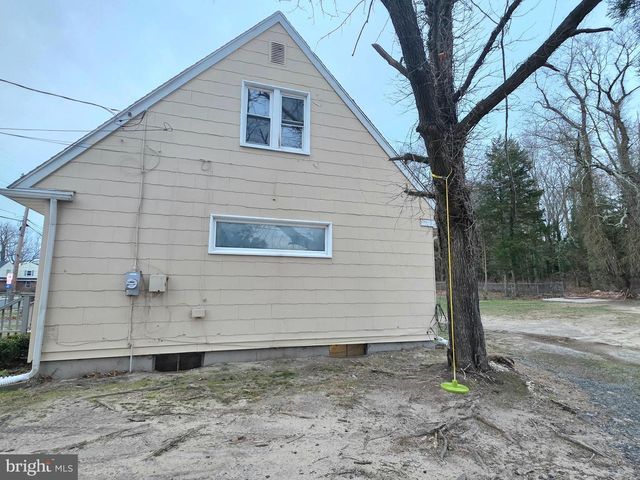 242 BELMONT AVE, Bridgeton, NJ 08302