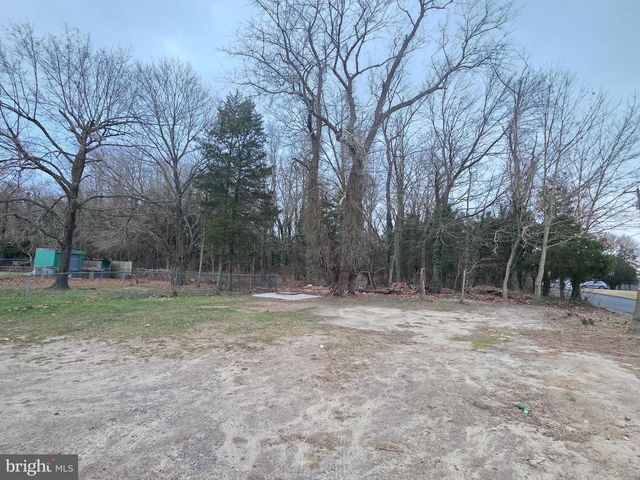 242 BELMONT AVE, Bridgeton, NJ 08302