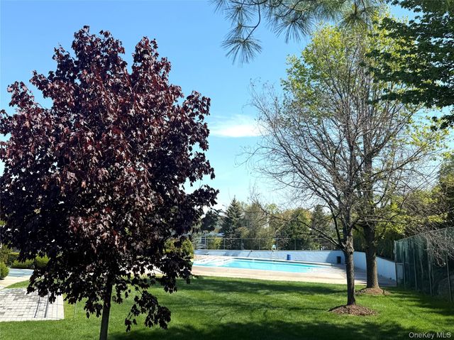 164 Somerset Drive, Suffern, NY 10901